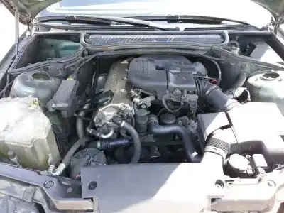 Peça sobressalente para automóvel em segunda mão motor de arranque por bmw serie 3 berlina (e46) 318i referências oem iam 