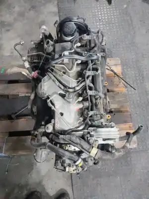 Second-hand car spare part complete engine for volvo xc70 2.4 diesel cat oem iam references d5244t  2110