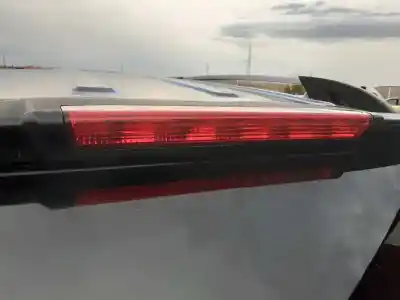 Автозапчастина б/у центральний задній ламп для ssangyong kyron 200 xdi limited посилання на oem iam 