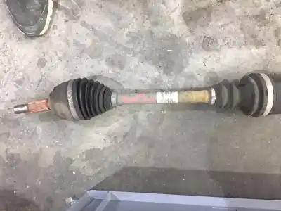 Second-hand car spare part front right transmission for renault clio iii confort dynamique oem iam references 8200598563