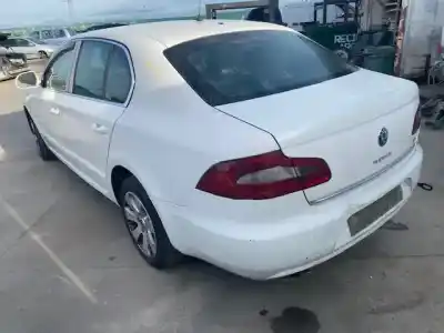 Автозапчастина б/у ліва задня протитуманна фахра для skoda superb combi (3t5) ambition посилання на oem iam 