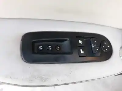 Pièce détachée automobile d'occasion COMMANDE DE LÈVE VITRE AVANT GAUCHE pour PEUGEOT 407 COUPE  Références OEM IAM 96588276XT  