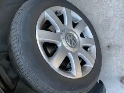 İkinci el araba yedek parçası TEKERLEK SETI için VOLKSWAGEN TOURAN (1T1)  OEM IAM referansları 205/55R16  