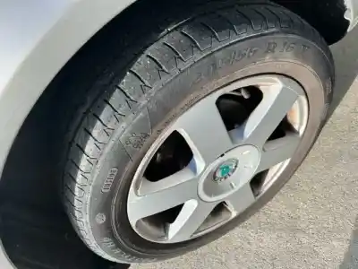 Gebrauchtes Autoersatzteil RÄDER SATZ Autoreifen zum SKODA OCTAVIA BERLINA (1Z3)  OEM-IAM-Referenzen 205/55R16  