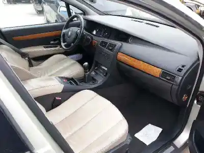 Pièce détachée automobile d'occasion SERRURE DE PORTE ARRIÈRE DROITE pour RENAULT VEL SATIS (BJ0)  Références OEM IAM   
