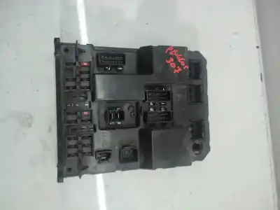 Tweedehands auto-onderdeel relais/zekeringenkastje voor peugeot 307 (s1) xr oem iam-referenties 9650217480