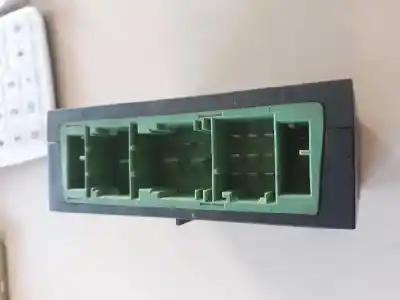 Second-hand car spare part fuse box unit for bmw serie 7 (e65/e66) 745i oem iam references 7510639  