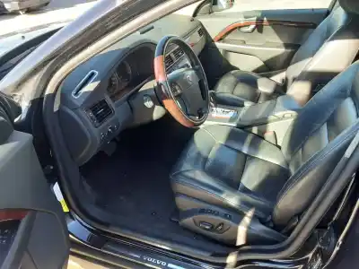 Автозапчасти б/у расходомер воздуха за volvo s80 berlina 3.2 awd momentum 238 cv / 175 kw ссылки oem iam 30750960  