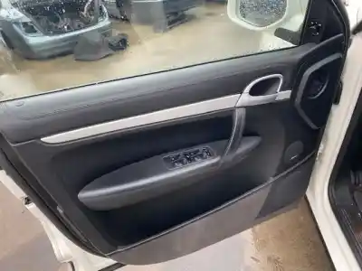 Автозапчасти б/у обивка передней правой двери за porsche cayenne (typ 9pa1) turbo ссылки oem iam 95555511204