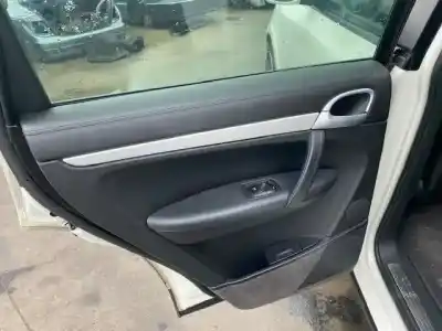 Автозапчасти б/у обивка задней левой двери за porsche cayenne (typ 9pa1) turbo ссылки oem iam 95555516911