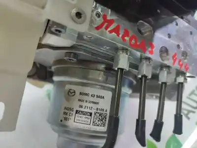 Peça sobressalente para automóvel em segunda mão abs por mazda 3 berlina (bp) evolution referências oem iam 0621120109.4  
