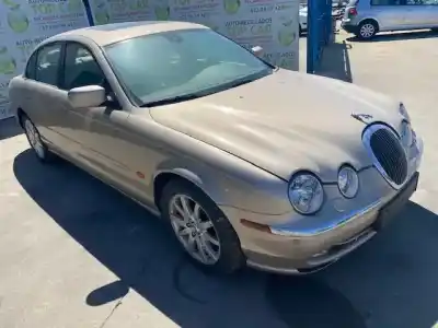 Автозапчастина б/у правий протитуман для jaguar s-type 4.0 v8 32v посилання на oem iam xr87608  