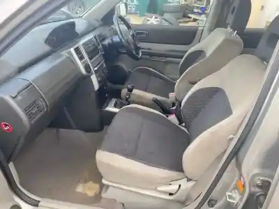 Second-hand car spare part left front seat for nissan x-trail (t30) elegance oem iam references 