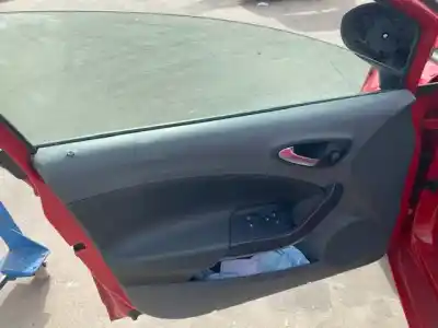 Gebrauchtes Autoersatzteil linke vordertürverkleidung zum seat ibiza iv (6j5, 6p1) 1.4 oem-iam-referenzen 