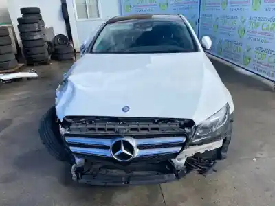 Second-hand car spare part front grille for mercedes-benz clase e lim. (w213) e 220 d (213.004) 194 cv / 143 kw oem iam references 2138880223