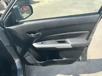 Second-hand car spare part right front door trim for suzuki vitara 1.4 16v boosterjet cat oem iam references 