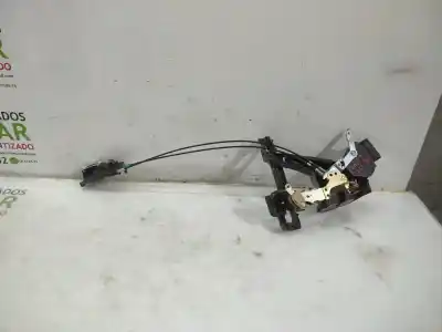 Second-hand car spare part left front door lock for toyota corolla (_e12_) 1.4 d (nde120_) oem iam references 6904012510  