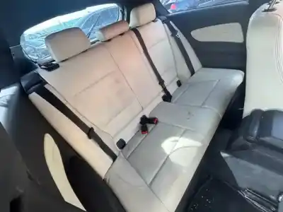 Peça sobressalente para automóvel em segunda mão banco traseiro médio por bmw serie 1 berlina (e81/e87) 118d referências oem iam 