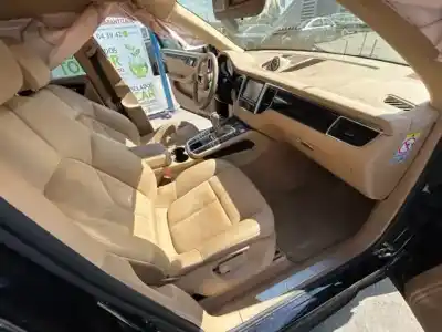 Автозапчасти б/у бардачок за porsche macan (typ ) s diesel ссылки oem iam 95b857095f