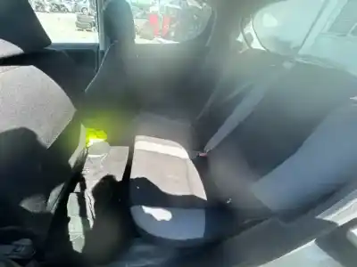 Tweedehands auto-onderdeel midden achterstoel voor peugeot 207 confort oem iam-referenties 