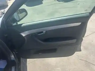Peça sobressalente para automóvel em segunda mão forra / revestimento da porta dianteira direita por audi a4 berlina (8e) 1.8 20v turbo referências oem iam 