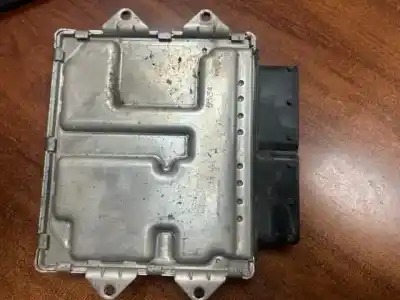 Pezzo di ricambio per auto di seconda mano centralina motore per fiat ducato furgón 35 (290) 150 (rs: 3450 mm) (l2h1) riferimenti oem iam 55271527  