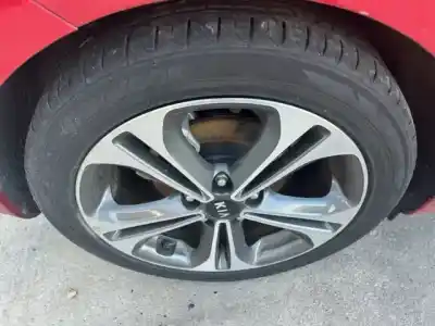 Peça sobressalente para automóvel em segunda mão jogo de jantes por kia pro_cee´d ( ) tech 136 cv / 100 kw referências oem iam 225/45r17