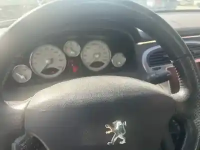 Pièce détachée automobile d'occasion COMPTEUR DE VITESSE TABLEAU DE BORD pour PEUGEOT 607 (S2)  Références OEM IAM   
