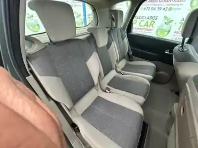 Peça sobressalente para automóvel em segunda mão bancos traseiros direitos por renault scenic ii confort authentique 82 cv / 60 kw referências oem iam 