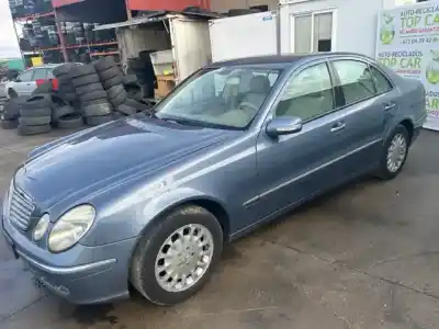 Pièce détachée automobile d'occasion MOYEU DE ROUE AVANT GAUCHE pour MERCEDES-BENZ CLASE E (W211) BERLINA  Références OEM IAM   