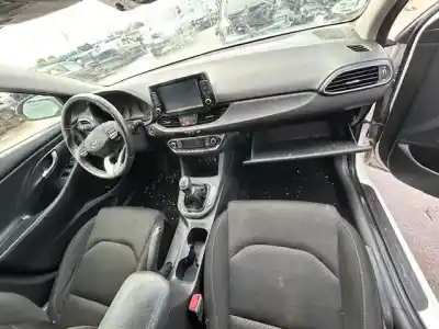 Pezzo di ricambio per auto di seconda mano pannello degli strumenti per hyundai i30 fastback tecno riferimenti oem iam 