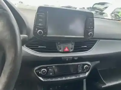 Pezzo di ricambio per auto di seconda mano sistema di navigazione gps per hyundai i30 fastback tecno riferimenti oem iam 