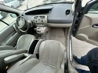 Gebrauchtes Autoersatzteil INSTRUMENTENTAFEL zum RENAULT SCENIC II (JM)  OEM-IAM-Referenzen   