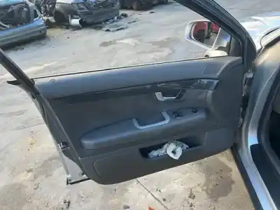 Автозапчастина б/у оббірка передніх дверей ліва для audi a4 b6 (8e2) 2.0 посилання на oem iam 