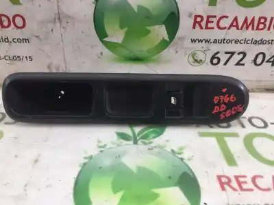 Peça sobressalente para automóvel em segunda mão botão / interruptor elevador vidro dianteiro direito por peugeot 5008 allure referências oem iam 96650618