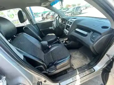 Peça sobressalente para automóvel em segunda mão assento dianteiro direito por kia sportage lx 4x4 referências oem iam 