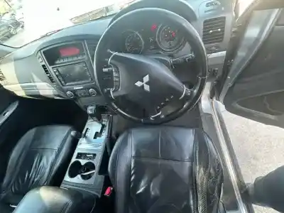 Автозапчасти б/у приборная доска за mitsubishi montero (v80/v90) 3.2 di-d cat ссылки oem iam 8100a620