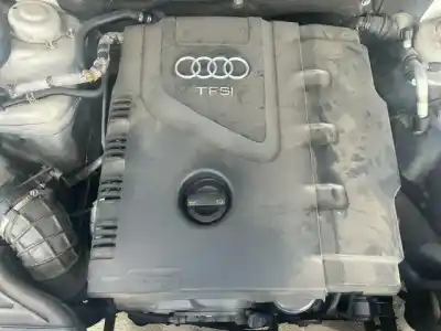 Peça sobressalente para automóvel em segunda mão TAMPA DO MOTOR por AUDI A5 COUPE (8T)  Referências OEM IAM   