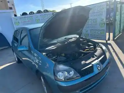 Автозапчасти б/у переднее правое крыло за RENAULT CLIO II FASE II (B/CB0) Dynamique ссылки OEM IAM   