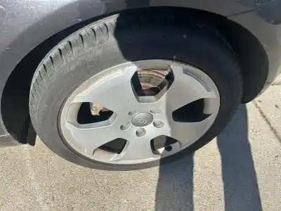 Автозапчасти б/у комплект колес за audi a3 (8p1) 2.0 tdi 16v ссылки oem iam 225/45 r17 y  