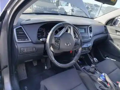 Автозапчастина б/у внутрішне світло для HYUNDAI TUCSON (TL, TLE) 1.6 GDI Посилання на OEM IAM   