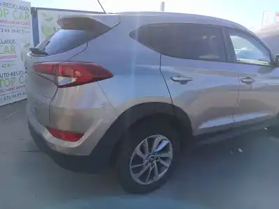 Автозапчасти б/у правый задний фонарь за hyundai tucson (tl, tle) 1.6 gdi ссылки oem iam   