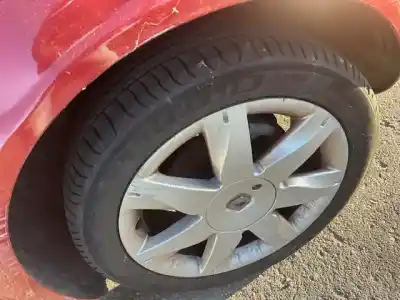 Автозапчасти б/у комплект колес за renault megane ii familiar dynamique 150 cv / 110 kw ссылки oem iam 205/50 r17  458