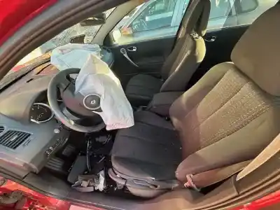 Автозапчастина б/у панель інструментів для RENAULT MEGANE II FAMILIAR Dynamique 150 CV / 110 KW Посилання на OEM IAM   