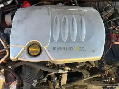 Автозапчастина б/у генератор для RENAULT MEGANE II FAMILIAR Dynamique 150 CV / 110 KW Посилання на OEM IAM   