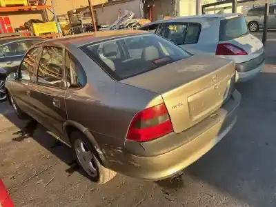 Tweedehands auto-onderdeel  voor OPEL VECTRA B BERLINA  OEM IAM-referenties   