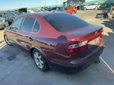 Peça sobressalente para automóvel em segunda mão manga de eixo traseira esquerda por seat toledo (1m2) v5 referências oem iam 