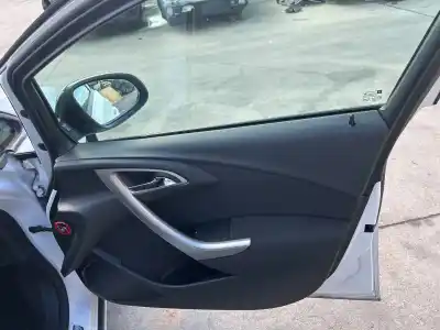 Автозапчастина б/у обработка передніх правіх дверей для opel astra j (p10) 1.7 cdti (68) посилання на oem iam   