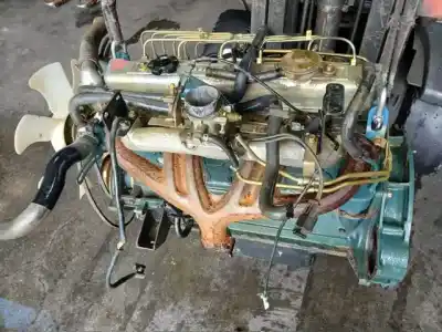 Second-hand car spare part complete engine for nissan patrol (k/w260) largo ta oem iam references sd33  3104