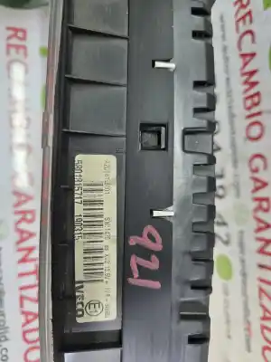 Pezzo di ricambio per auto di seconda mano  per IVECO DAILY FURGÓN  Riferimenti OEM IAM 5801815717  